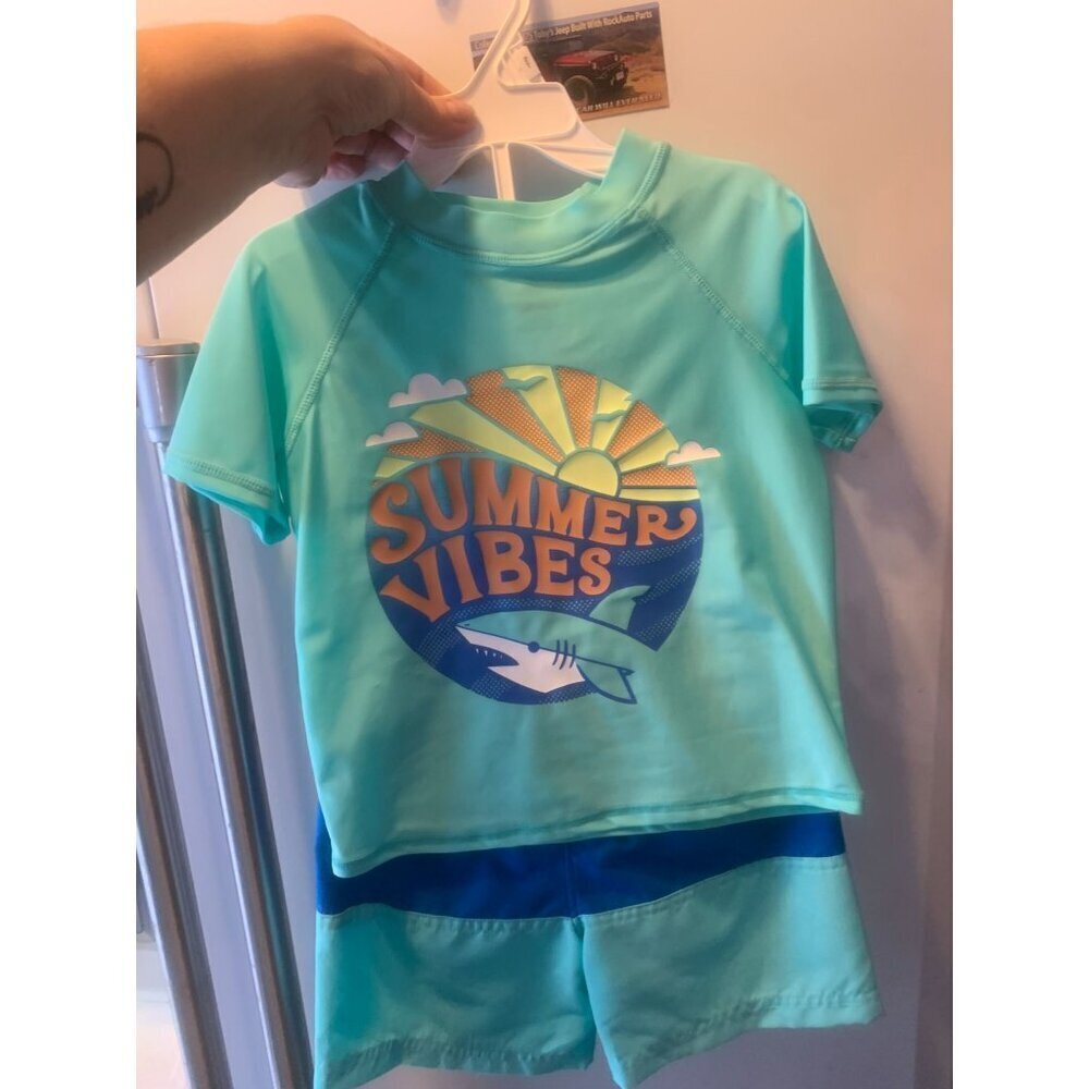 NWOT LOWEST PRICE I CAN GO REASONABLE OFFERS ACCEPTED